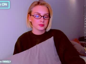 Ashbunny_ Chaturbate stream image from January 28, 2025