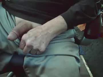 Cody81421 Chaturbate stream image from January 28, 2025
