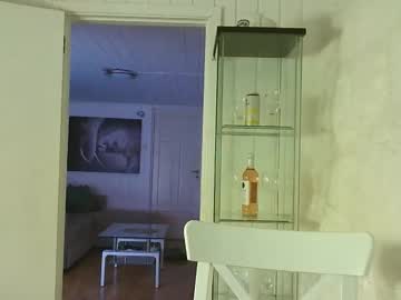 Dartanjanas Chaturbate stream image from January 28, 2025