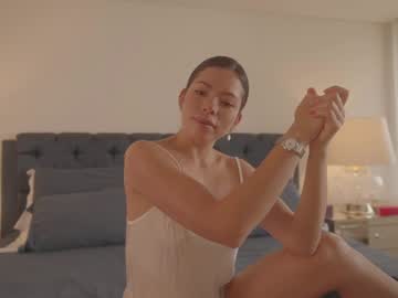 Emma_Lu1 Chaturbate stream image from January 28, 2025