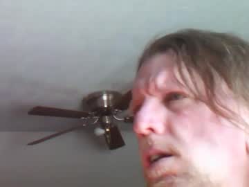 Nikkiandtony Chaturbate stream image from January 28, 2025