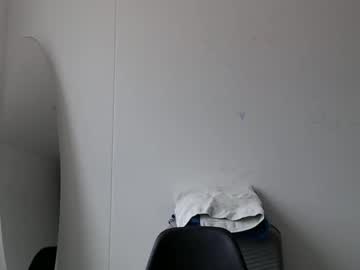 Tropicalmen2024 Chaturbate stream image from January 28, 2025