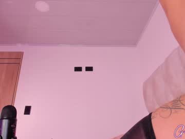 Giselle_Js Chaturbate stream image from January 28, 2025