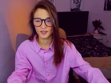Miapaw Chaturbate stream image from January 28, 2025