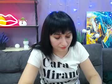 Ninaflawlees Chaturbate stream image from January 28, 2025