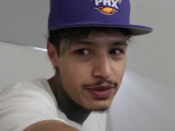 Trieone Chaturbate stream image from January 28, 2025