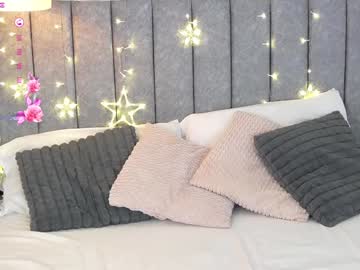 Caralella Chaturbate stream image from January 28, 2025