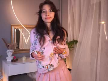 Elvinaeddy Chaturbate stream image from January 28, 2025