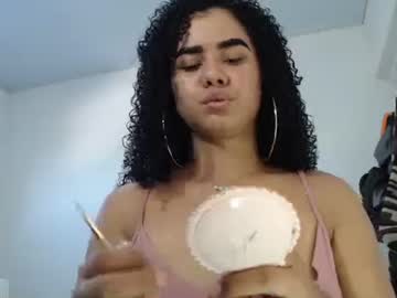 Exotic_Curls Chaturbate stream image from January 28, 2025