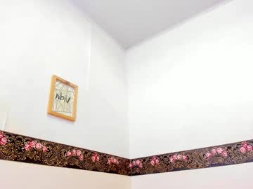 Julia_Skye Chaturbate stream image from January 28, 2025