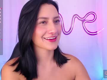 Lenka__ Chaturbate stream image from January 28, 2025