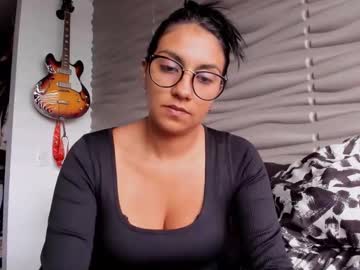Samantha_Jadee Chaturbate stream image from January 28, 2025