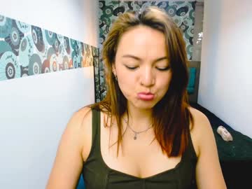 Scarleetlee Chaturbate stream image from January 28, 2025