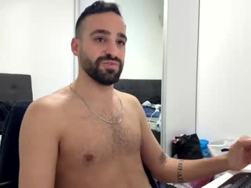 Badboymantube Chaturbate stream image from January 28, 2025