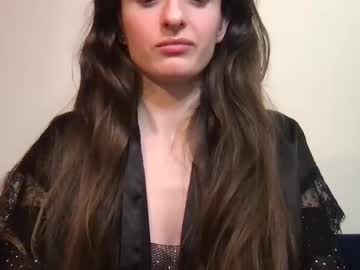 Camill_25 Chaturbate stream image from January 28, 2025