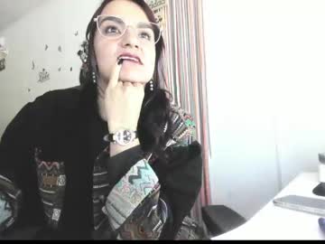 Carolina_5e Chaturbate stream image from January 28, 2025