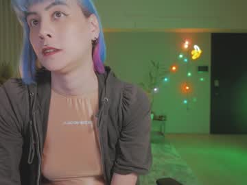 Katherynlin Chaturbate stream image from January 28, 2025