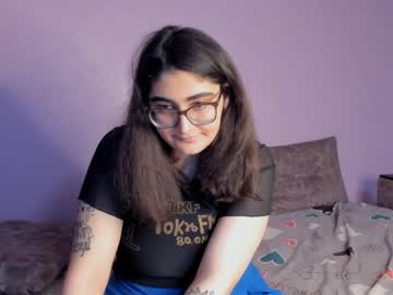 Shinyflowerrr Chaturbate stream image from January 28, 2025