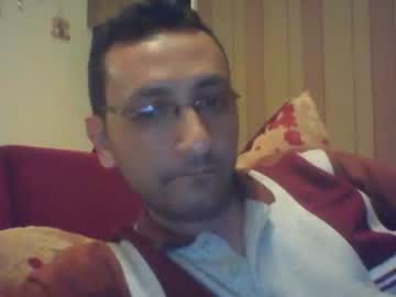 Ahmedzeen5501 Chaturbate stream image from January 28, 2025