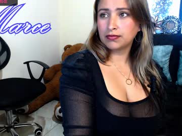 Marcee93 Chaturbate stream image from January 28, 2025