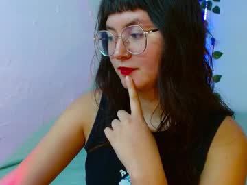 Mily_Baker Chaturbate stream image from January 28, 2025
