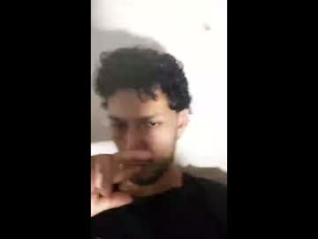 Roskof69 Chaturbate stream image from January 28, 2025