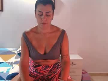 Valeria_0511 Chaturbate stream image from January 28, 2025
