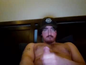 Bigballzinface Chaturbate stream image from January 28, 2025