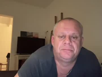 Grosseke97150 Chaturbate stream image from January 29, 2025