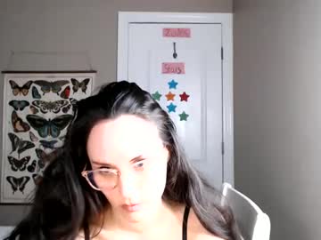 Zoiegirl Chaturbate stream image from January 29, 2025