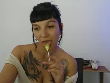 Lamorarebelde Chaturbate stream image from January 29, 2025