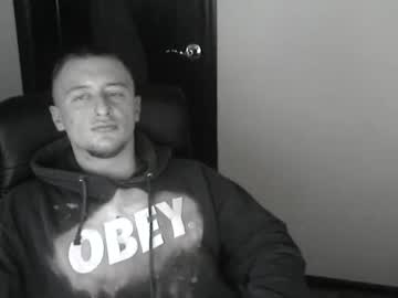 Lev1ngston Chaturbate stream image from January 29, 2025
