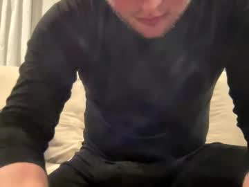 Martyhorny420 Chaturbate stream image from January 29, 2025