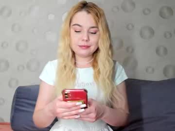 Mindyfly_ Chaturbate stream image from January 29, 2025