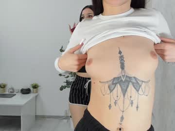 Dirtygirls99 Chaturbate stream image from January 29, 2025