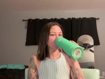 Ellaehh Chaturbate stream image from January 29, 2025