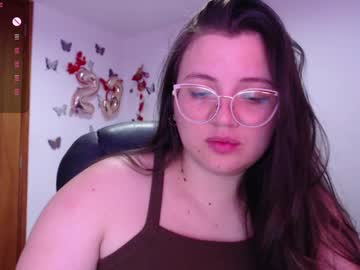 Sarahros1 Chaturbate stream image from January 29, 2025