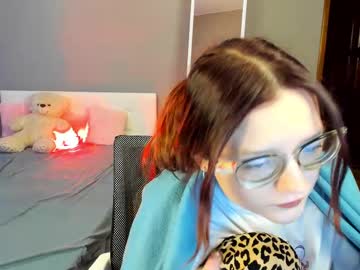 Browneyess_ Chaturbate stream image from January 29, 2025