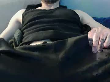 Justinjaybee Chaturbate stream image from January 29, 2025