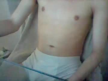 Rileyc07 Chaturbate stream image from January 29, 2025