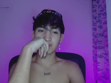 Littlextrem Chaturbate stream image from January 29, 2025