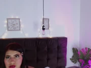 Majo_Milkk Chaturbate stream image from January 29, 2025