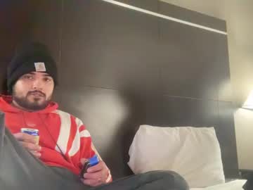 Mjayx99 Chaturbate stream image from January 29, 2025