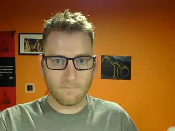 Averagepenisalex Chaturbate stream image from January 29, 2025