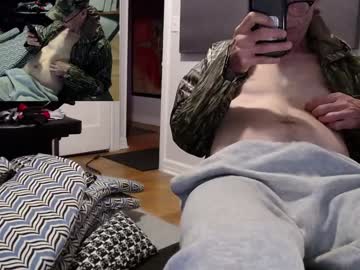 Luvshonitoff Chaturbate stream image from January 29, 2025