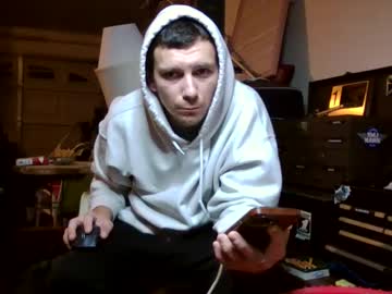 Robwit8 Chaturbate stream image from January 29, 2025