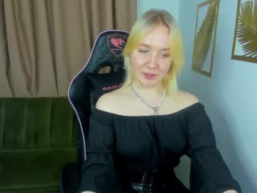 Belle_Hwang Chaturbate stream image from January 29, 2025