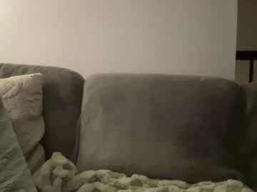 Gemmyrosee Chaturbate stream image from January 29, 2025