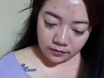 Izettloves Chaturbate stream image from January 29, 2025