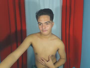 Kikxxx121698 Chaturbate stream image from January 29, 2025